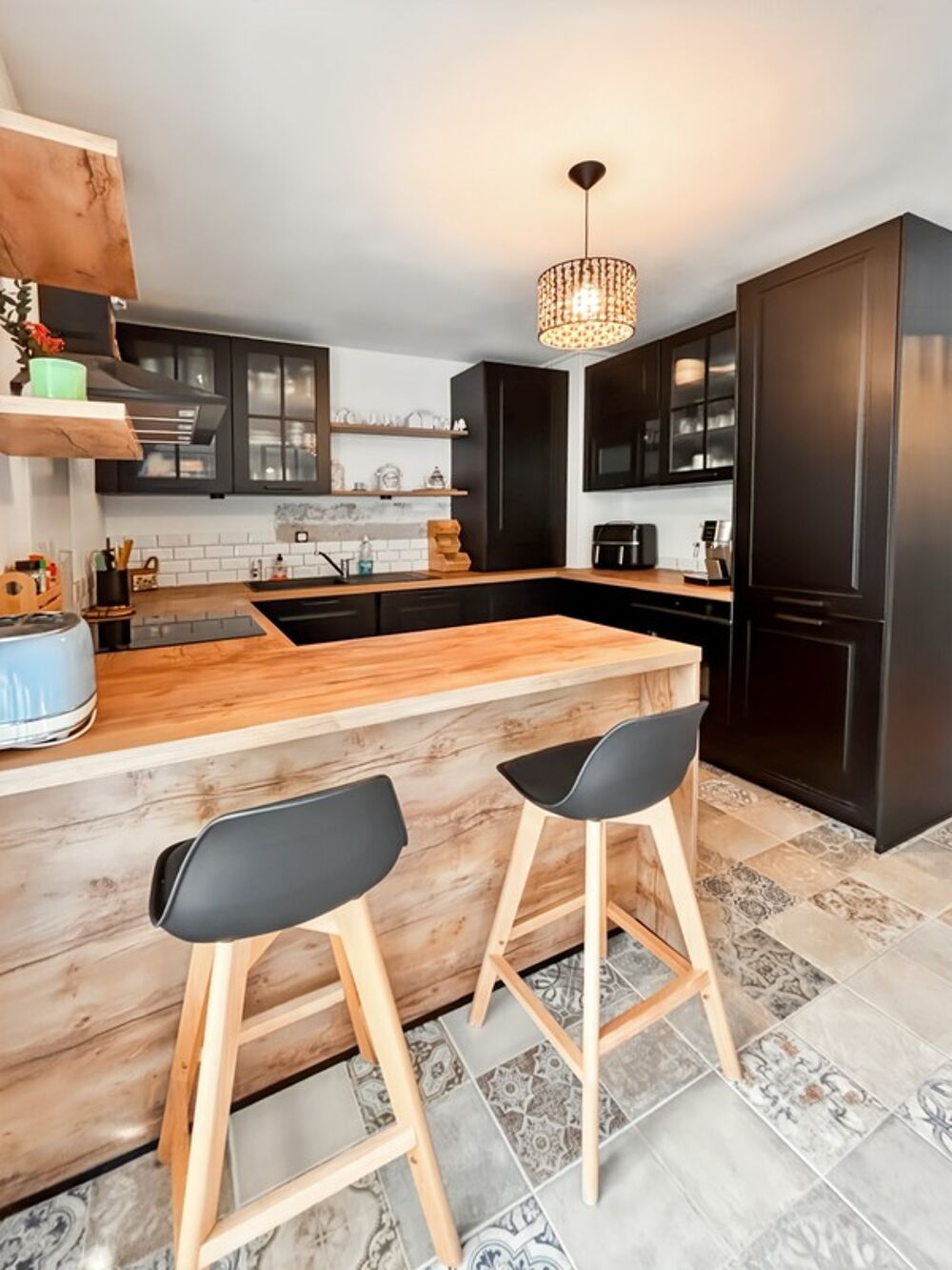 À Vendre  T3 rénové avec loggia, situé à Montpellier OUEST
