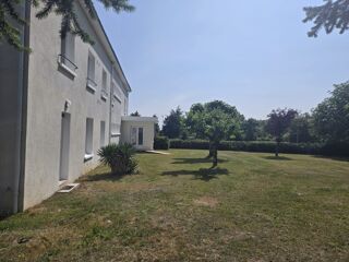  Propri�t�/ch�teau � vendre 15 + pi�ces 360 m�