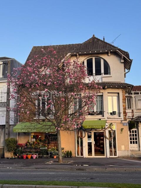 &Agrave; vendre, fonds de commerce d'un fleuriste id&eacute;alement situ&eacute; sur une avenue passante de Meaux 150000 77100 Meaux
