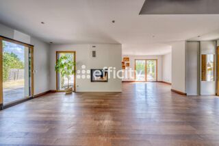  Maison à vendre 7 pièces 149 m²
