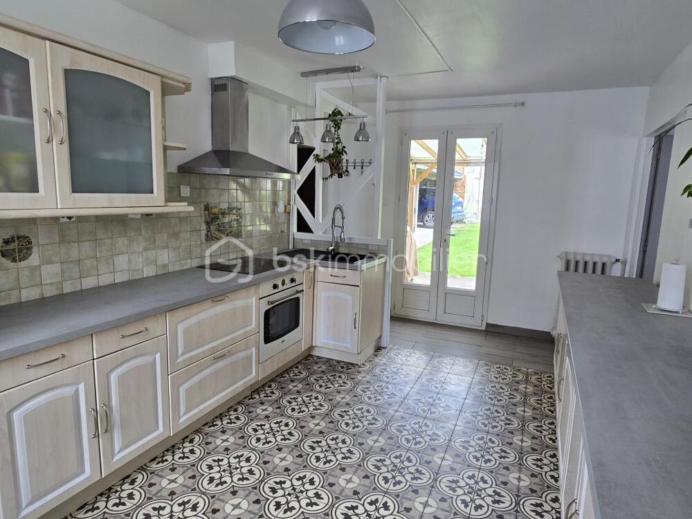 Vente Maison Maison de Caractère 149 m² - 4 à 5 Chambres - Oursel-Maison (60480) Crevecoeur le grand