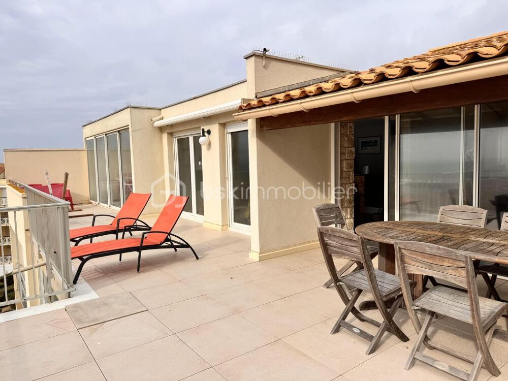 Maison sur toit  Vue mer  Dernier étage  Terrasse 56 m²  4 chambres  Entièrement meublé