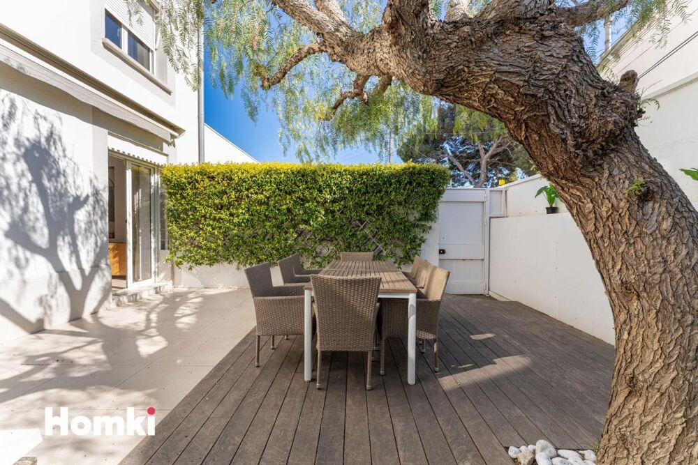 Vente Appartement Appartement T4 de 107 m² à Marseille 13007, Rue des Flots Bleus Marseille 7