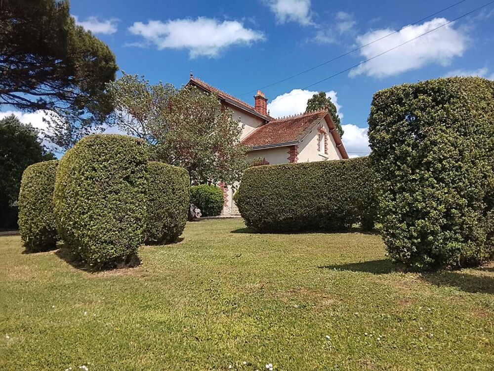 Vente Propriété/Château Demeure de prestige Belabre 7 pièce(s) 200 m2 Belabre