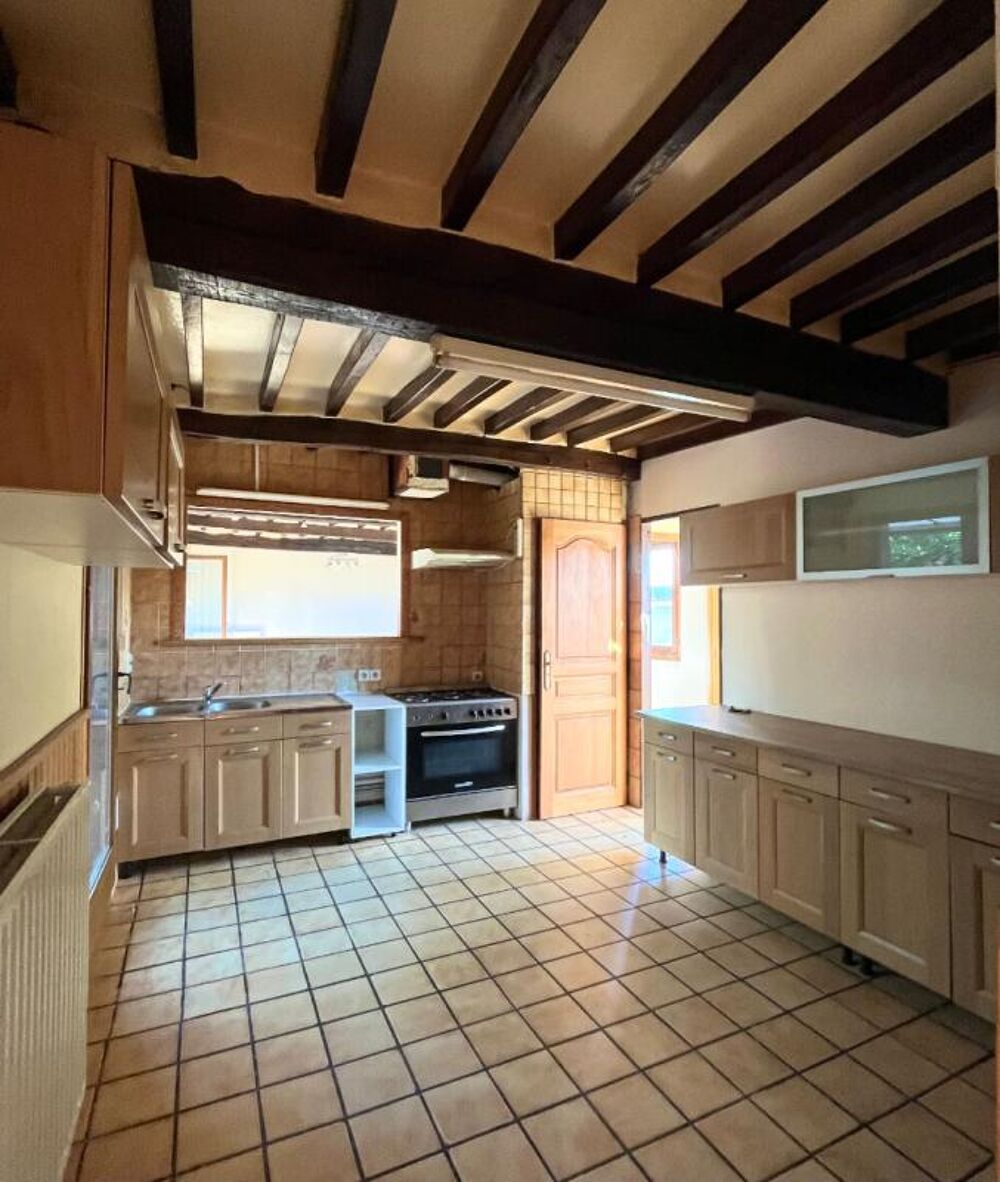 Vente Maison Maison aux portes de NOYON - 6 pièce(s) - 127 m² - Jardin 735m² et Garages Noyon