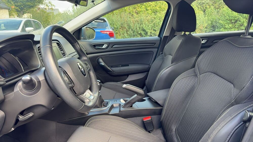 M&eacute;gane 1.3 TCe 115 Business 2019 occasion 37000 Tours