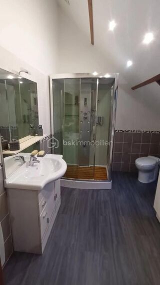  Propriété/château à vendre 7 pièces 200 m²