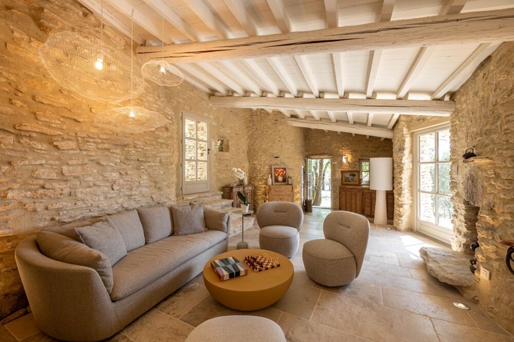 à vendre  Propriété/château Gordes (84220)