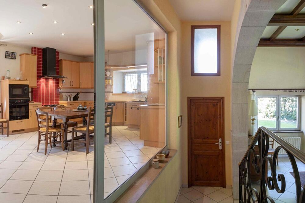 Vente Propriété/Château LE FIED (39) - Propriété 10 pièce(s) - 360 m2  avec joli parc arboré et piscine 