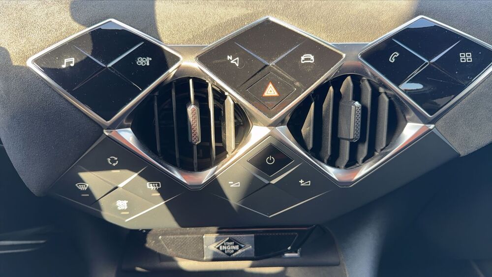 DS3 II 1.5 BlueHDi 130 EAT8 Performance Line 2020 occasion 85390 Cheffois