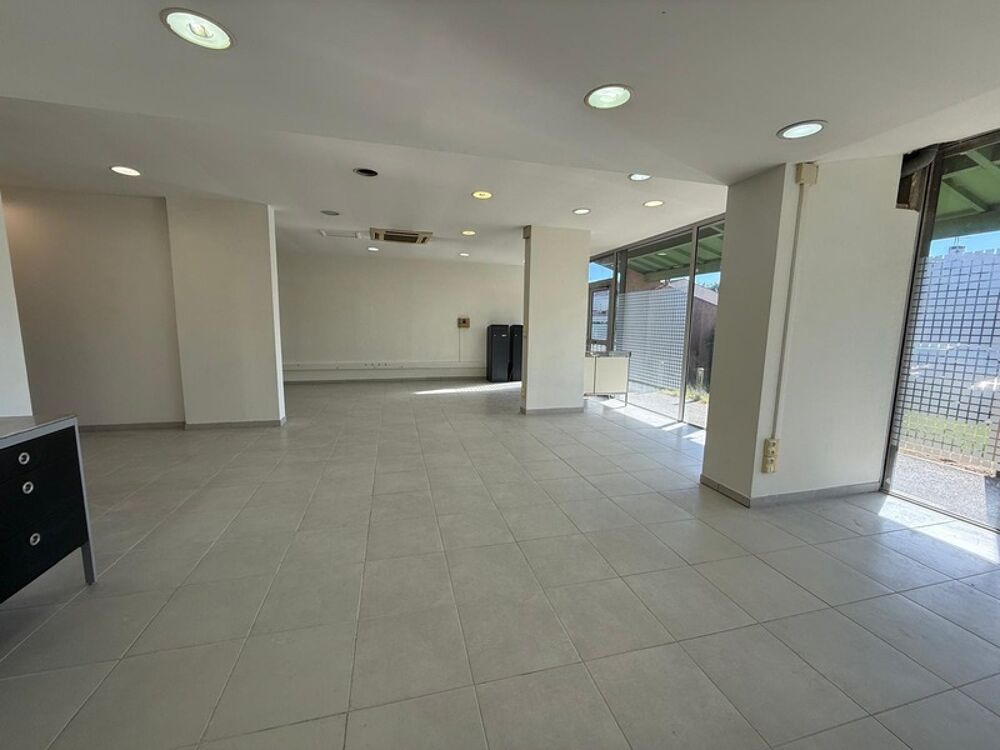   LOCAL PROFESSIONNEL DE 153 M2 ST JEAN 