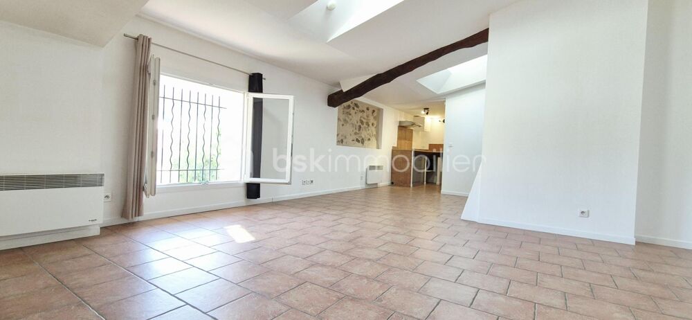 Vente Appartement GRAND T2--62m² (env 57m² carrez)--FAIBLES CHARGES--TOUT A PIED Belgentier