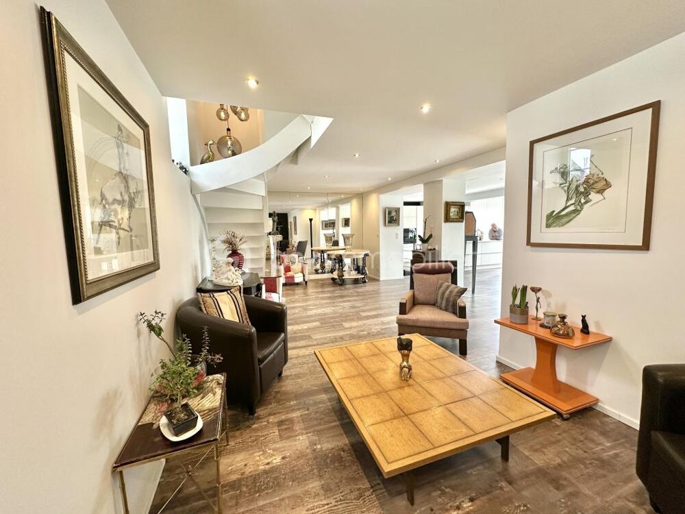 Vente Maison MAISON 6 PIÈCES - ENTIEREMENT RENOVÉE 160M² - BANNALEC Rosporden