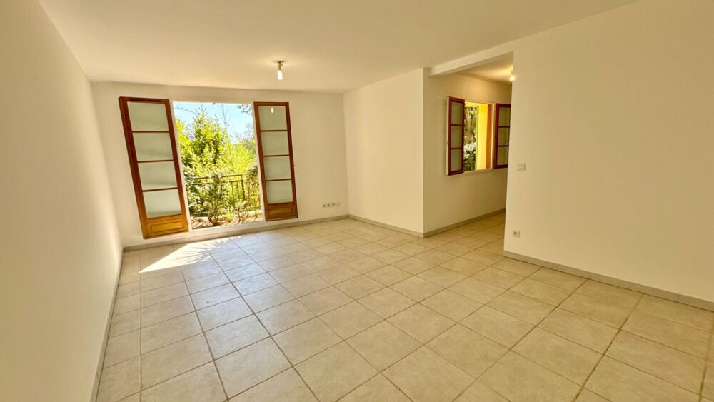 Vente Appartement Grimaud - Appartement en duplex avec vue sur la plaine Grimaud