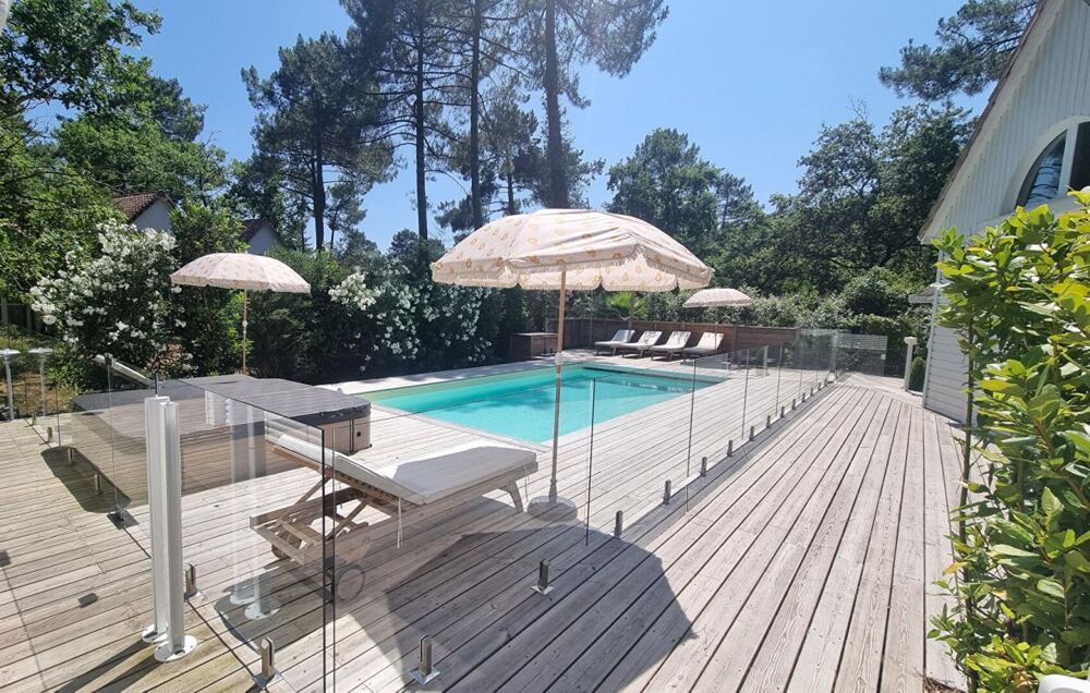 Belle propriété totalement rénovée avec piscine Golf de Biscarosse