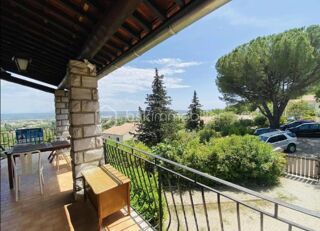  Maison  vendre 7 pices 210 m