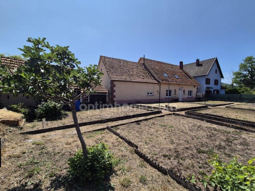 BAERENTHAL  Maison de caractère de 1889 avec 145 m² habitables, jardin et dépendances  Beau potentiel de rénovation
