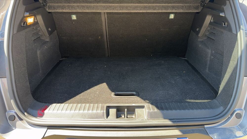 Captur II 1.6 E-Tech 145 Hybrid EDC Engineered - Entretien construc 2023 occasion 06600 Antibes