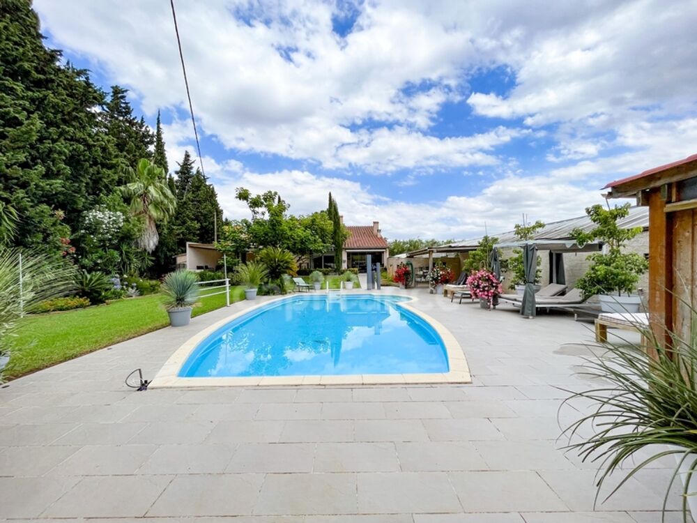 Maison à vendre 9 pièces PEZILLA LA RIVIERE (66)