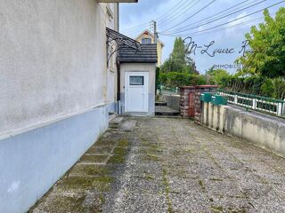  Immeuble  vendre 8 pices 183 m