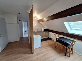  Appartement à louer 1 pièce 33 m²