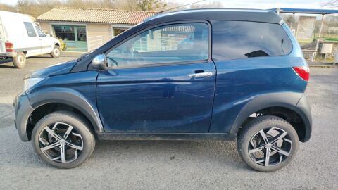 Autres 0.5 8 BVA Premium 2022 occasion 79000 Niort