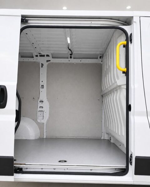 Jumper 1&deg; Main / 2.2L B HDI 120cv Pack DRIVER L1H1 CLIM/REGUL/LIMIT 2022 occasion 60430 Abbecourt