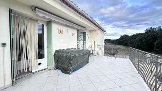  Villa à vendre 6 pièces 145 m²