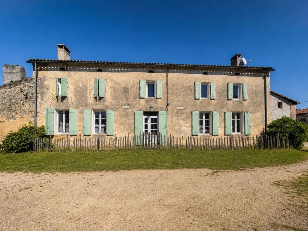 Ensemble immobilier de caractère de 290 m2 avec Gîte - Noaillan