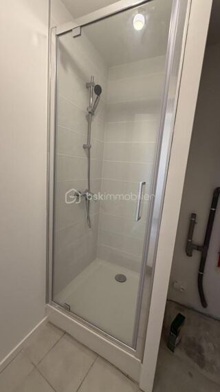  Appartement à louer 2 pièces 69 m²