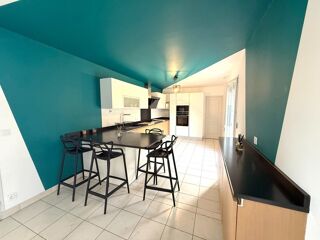  Maison � vendre 7 pi�ces 230 m�