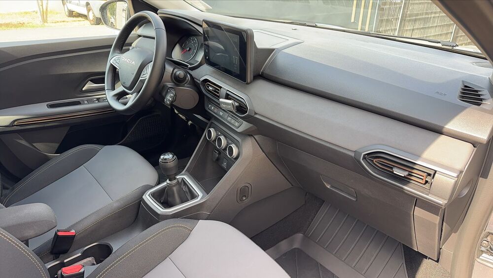 Sandero III 1.0 TCe 110 Stepway Extreme + - Entretien constructeur 2025 occasion 17100 Saintes