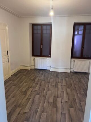  Appartement à louer 2 pièces 50 m²