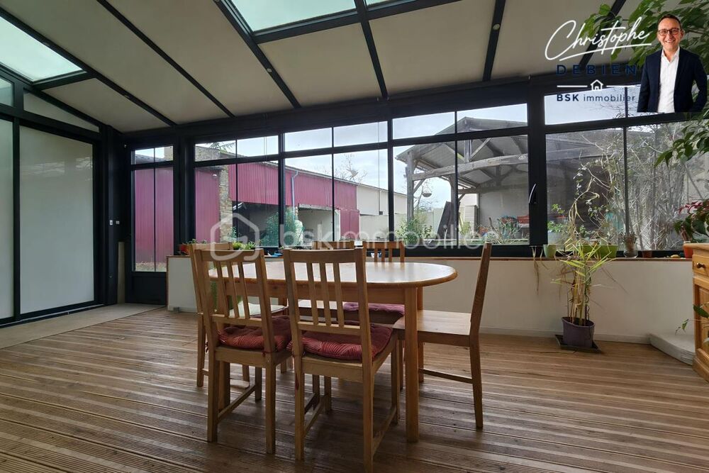 PAVILLON FAMILIAL 221 M²  6 CHAMBRES  JARDIN CLOS & DÉPENDANCES  CENTRE DE CHAVAGNES-EN-PAILLERS