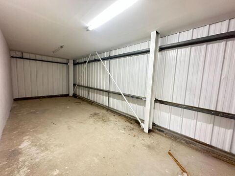 &Agrave; LOUER  BOX DE STOCKAGE &Agrave; MIRAMAS 300 13140 Miramas