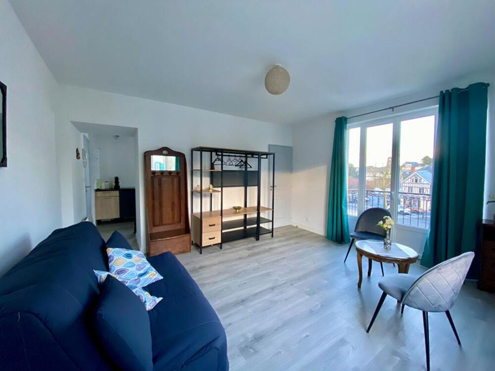 Honfleur Centre , Appartement rénové avec balcon et vue dégagée - EXCLUSIVITE