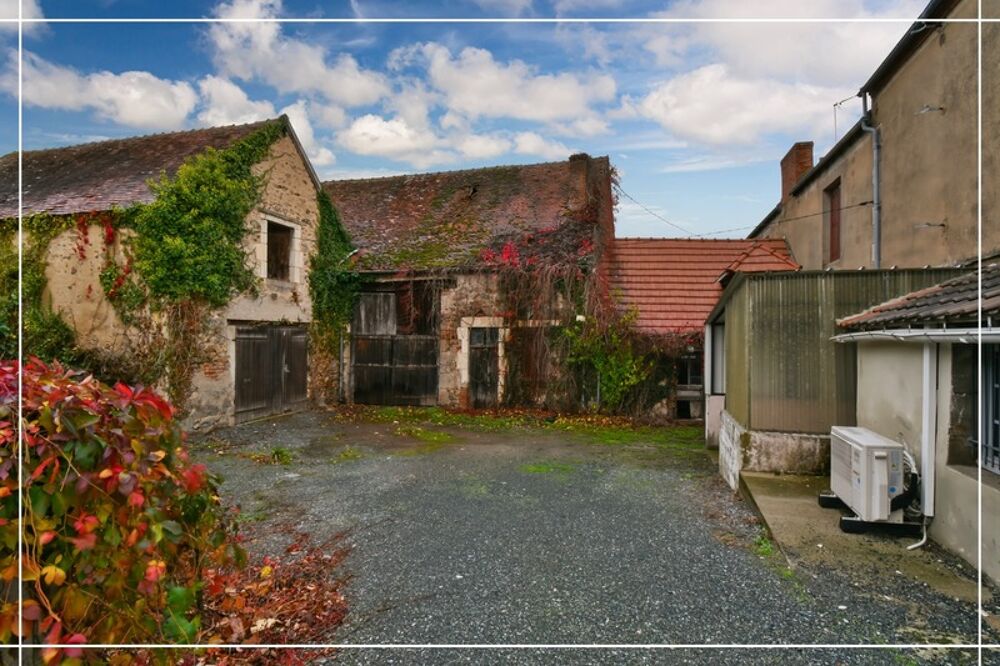 Vente Immeuble Immeuble à vendre HURIEL (03) Grande maison avec deux logements Huriel