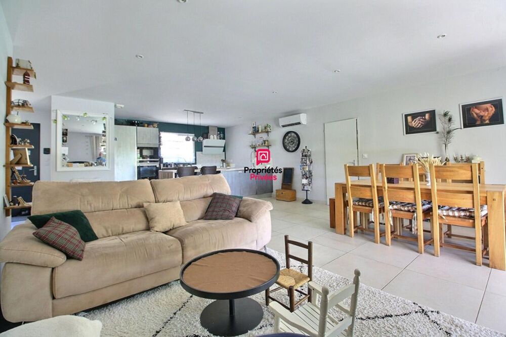 Maison 127 m² avec 4 chambres + piscine à Vacquières