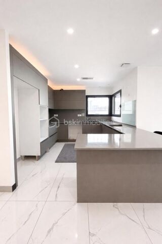  Maison à vendre 6 pièces 227 m²
