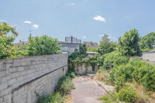  Immeuble � vendre 215 m�
