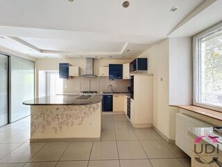  Maison � vendre 6 pi�ces 180 m�