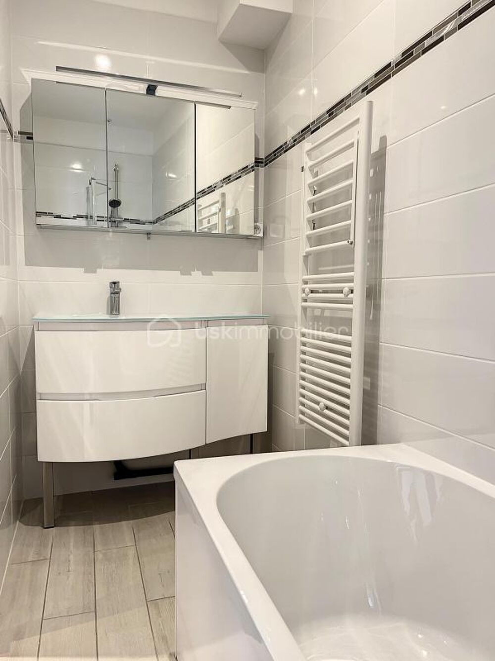 Location Maison MAISONNETTE DE VILLE - 3 PIECES- Mennecy