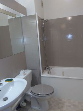  Appartement à louer 1 pièce 36 m²