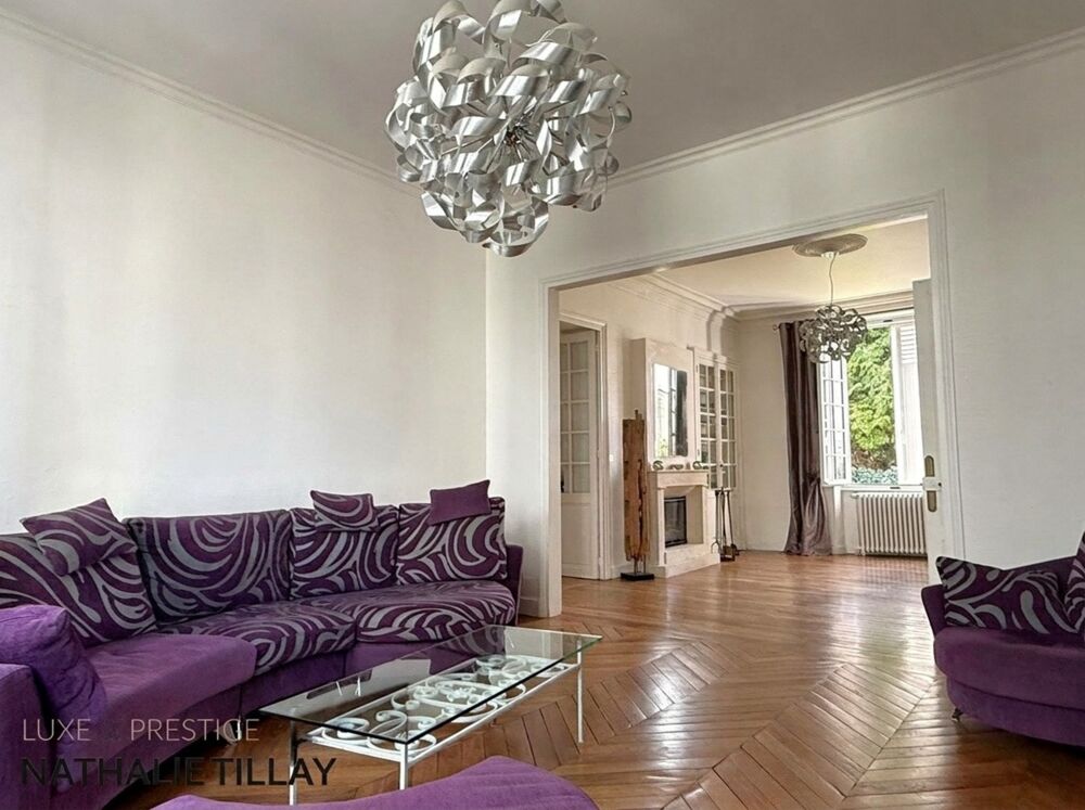 Orléans, Dunois, maison bourgeoise à vendre de 265 m² avec jardin et garage