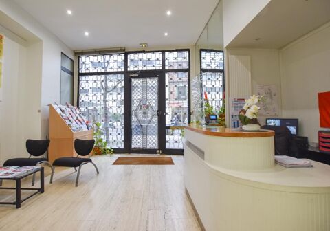 A louer boutique 27159 75018 Paris