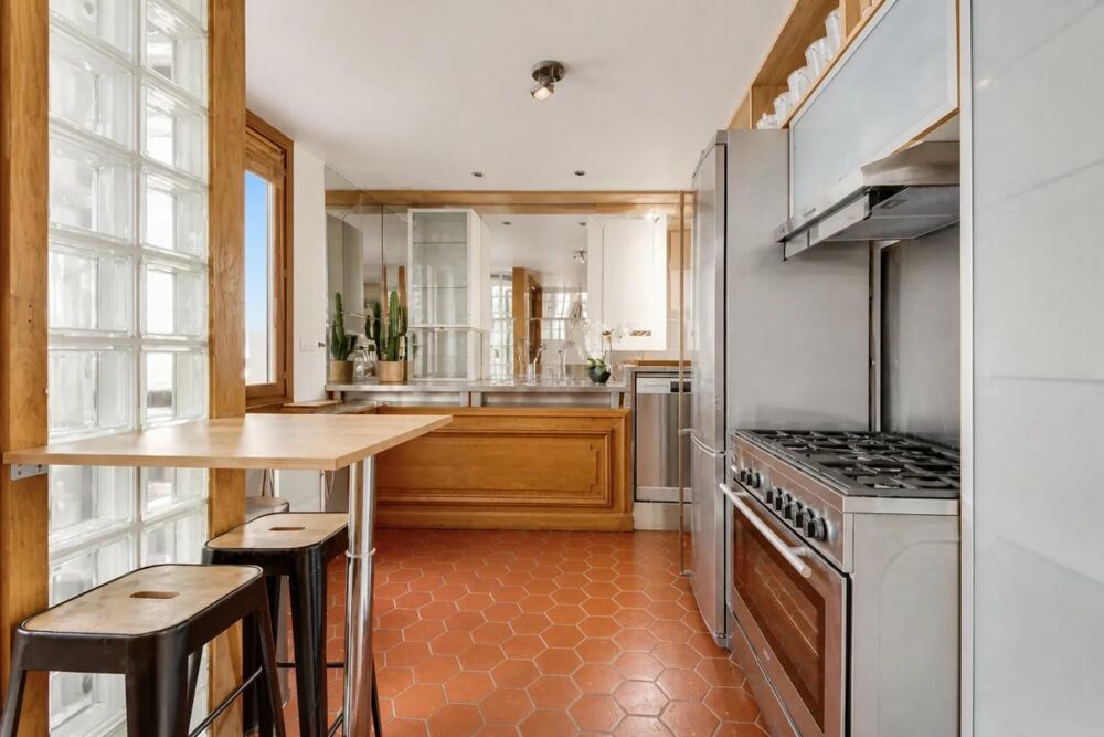 Vente Maison Maison de 5 pièces de 135 m² à Garches Garches