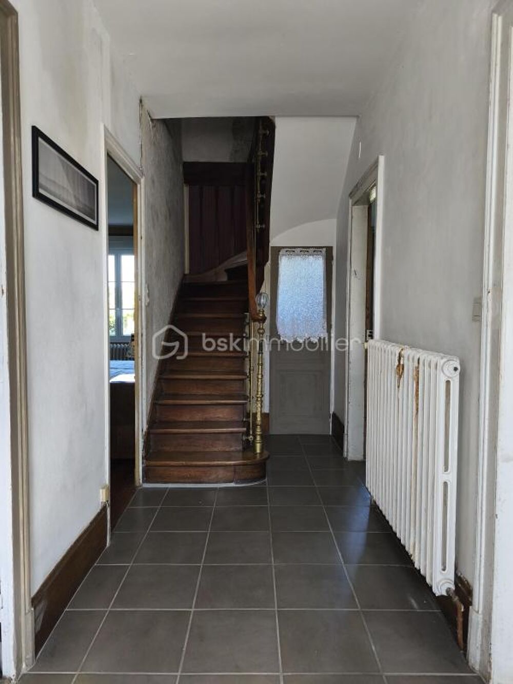 Maison familiale en pierre avec jardin - Couptrain