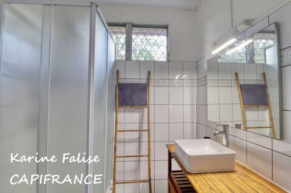 � vendre  Villa Sainte-Anne (97227)