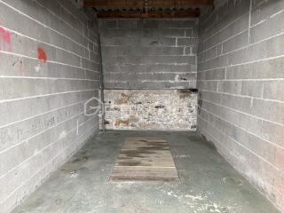  Parking / Garage  vendre 13 m