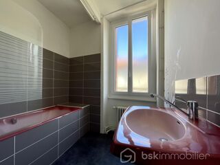  Maison � vendre 8 pi�ces 192 m�